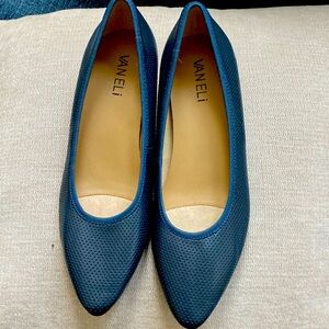 Brand new Vangeli shoes